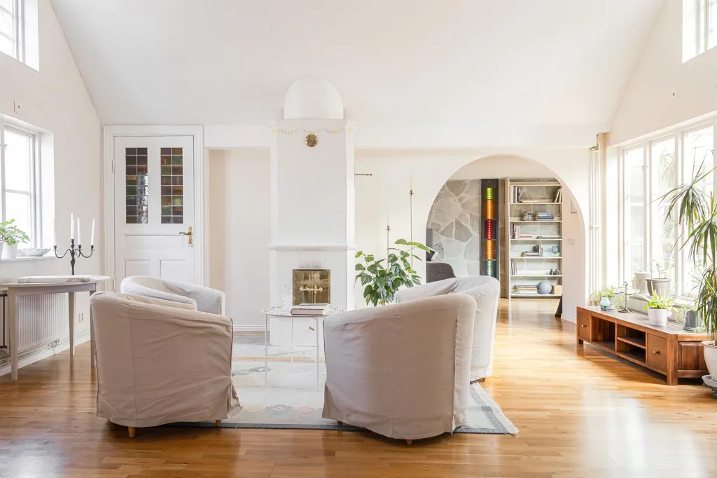 Elutuba - Charming Villa with Guesthouse near Visby