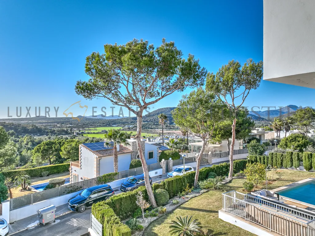 Piscine - Modern Villa with Sea Views in Cala Vinyas