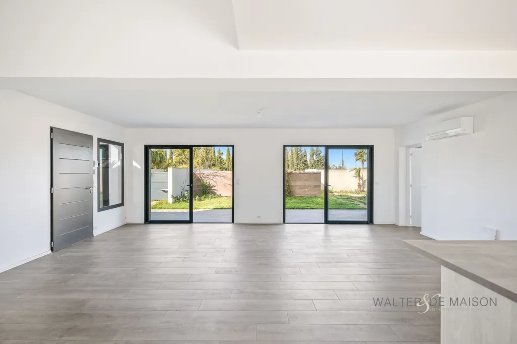 Séjour - Maison Contemporaine avec Jardin à La Crau