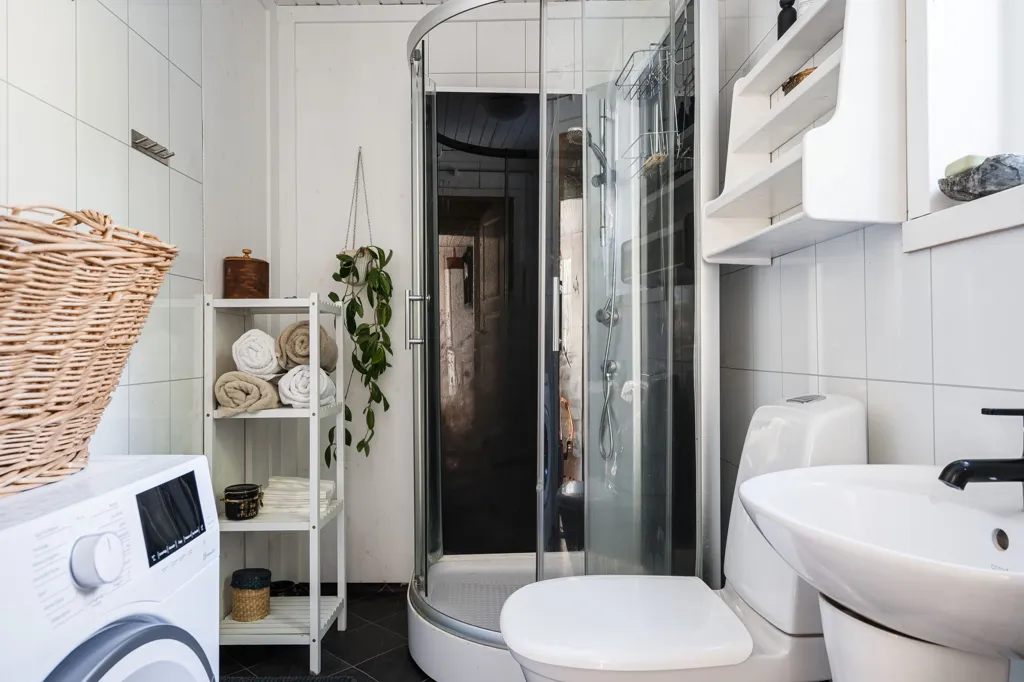 Bagni - Charming Cottage with Garden in Båtvik