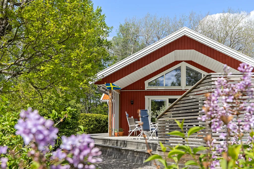 Esterno - Contemporary Villa with Pool in Läggesta