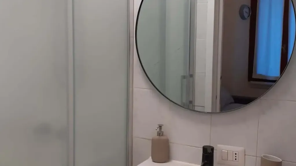 Salles de bain - Studio with Wi-Fi in Milan