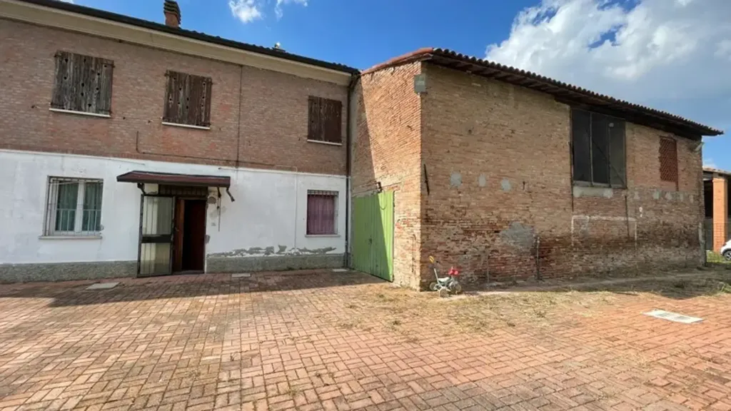 Extérieur - Independent Casale with Large Lot in Imola