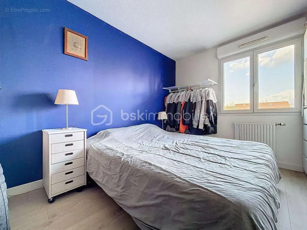Bedrooms - T3 Apartment with Terrace in Échirolles