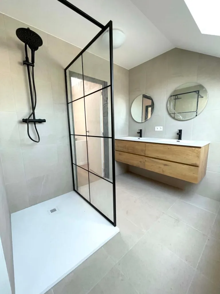 Vannitoad - Duplex Apartment with Sea View in Oostende