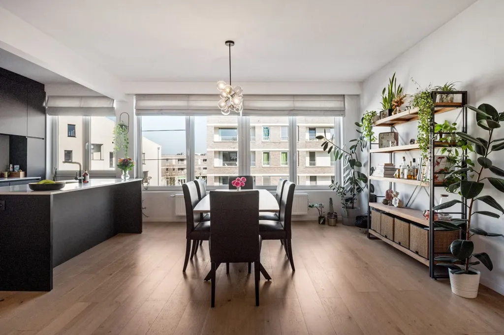 Sala da pranzo - Renovated Apartment with West Terrace in Berchem