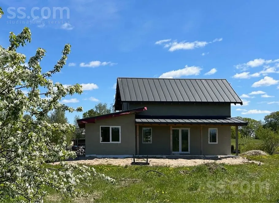 Välivaade - Modern House with Garden in Daugmale