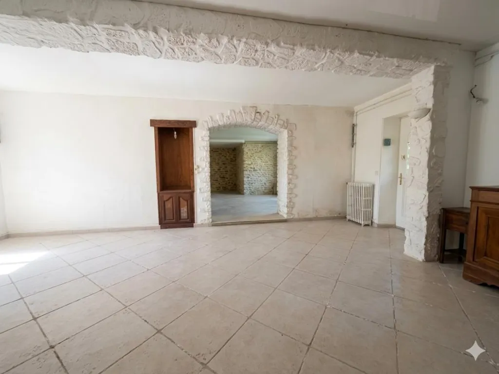 Pièces - Ensemble Immobilier avec Deux Maisons dans la Vallée de la Juine