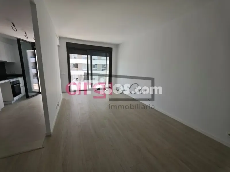 Toad - T2 Apartment with Pool in Llevant