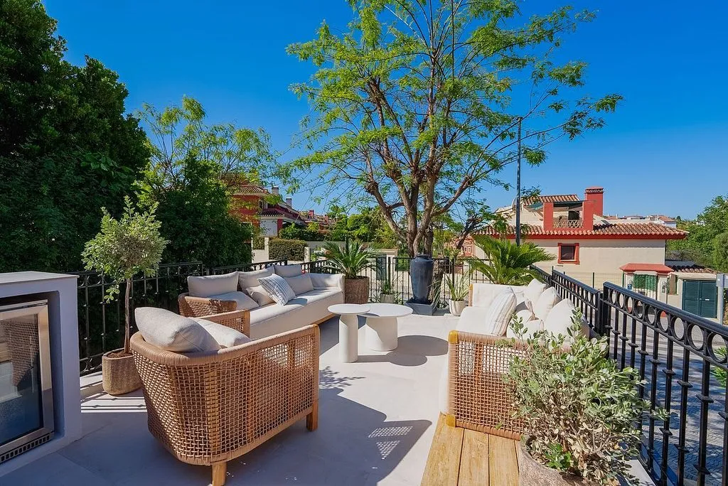 Terrasse - Luxury Semidetached House with Pool in Marbella