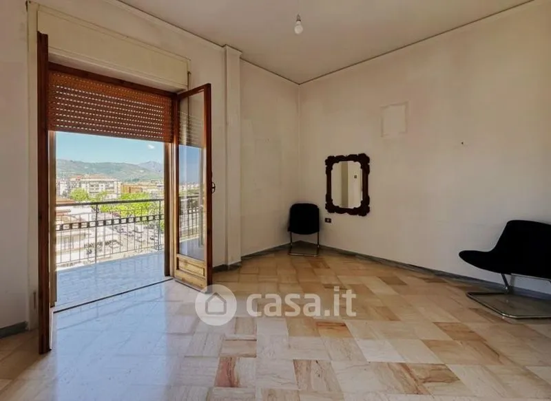 Elutuba - Apartment with Triple Exposure in Pontecagnano Faiano