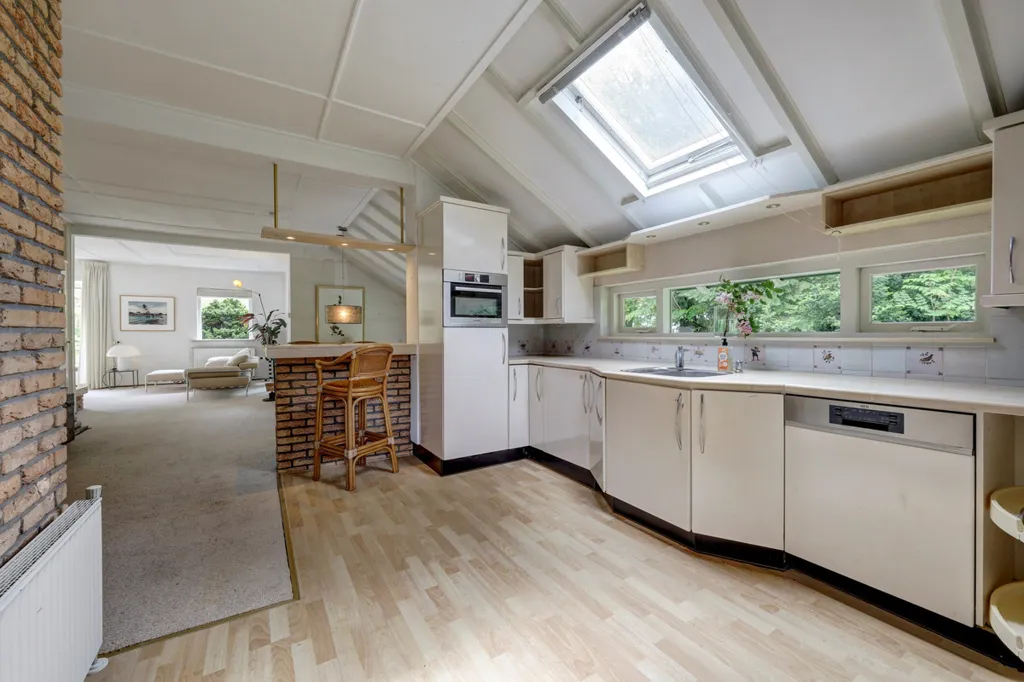 Cuisine - Villa with Mature Trees in Ugchelen