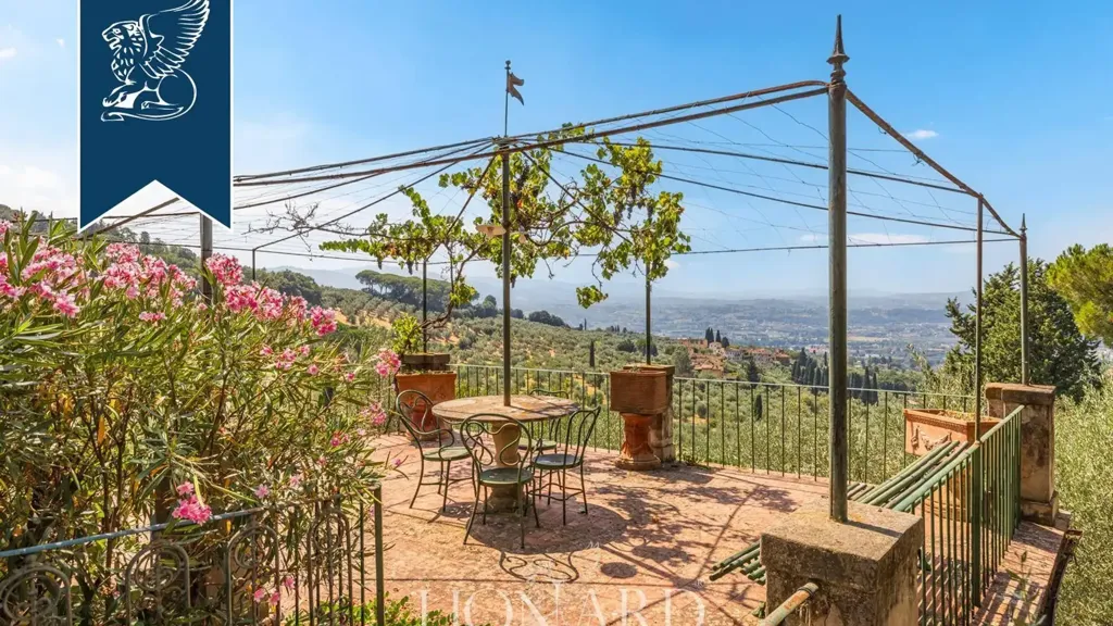 Terrasse - Historic Villa with Panoramic Views near Florence