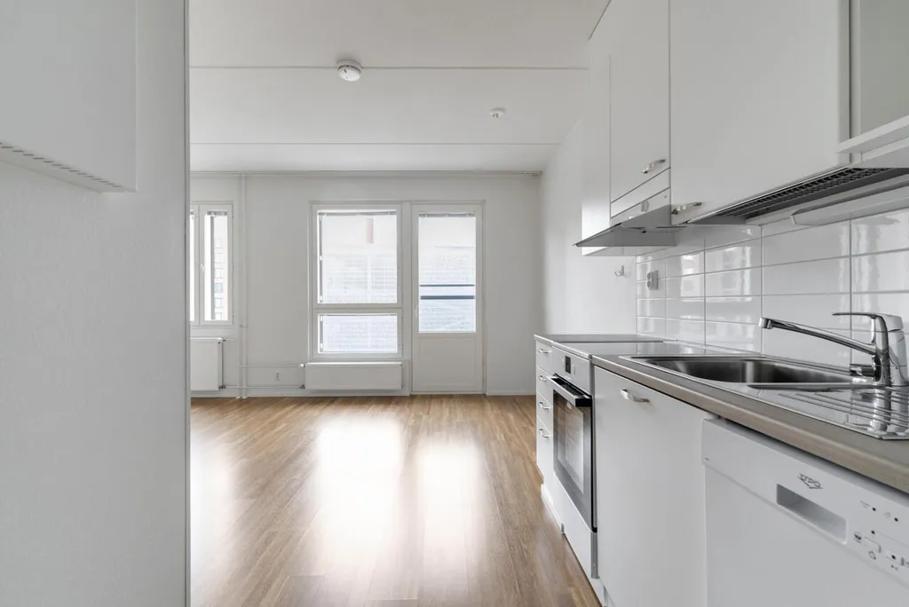 Kitchen - Apartment with Balcony in Jyväskylä