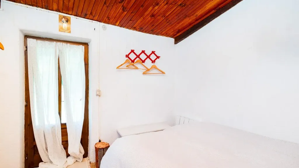 Bedrooms - Stone Cottage with Terrace in Borgata Marchetti