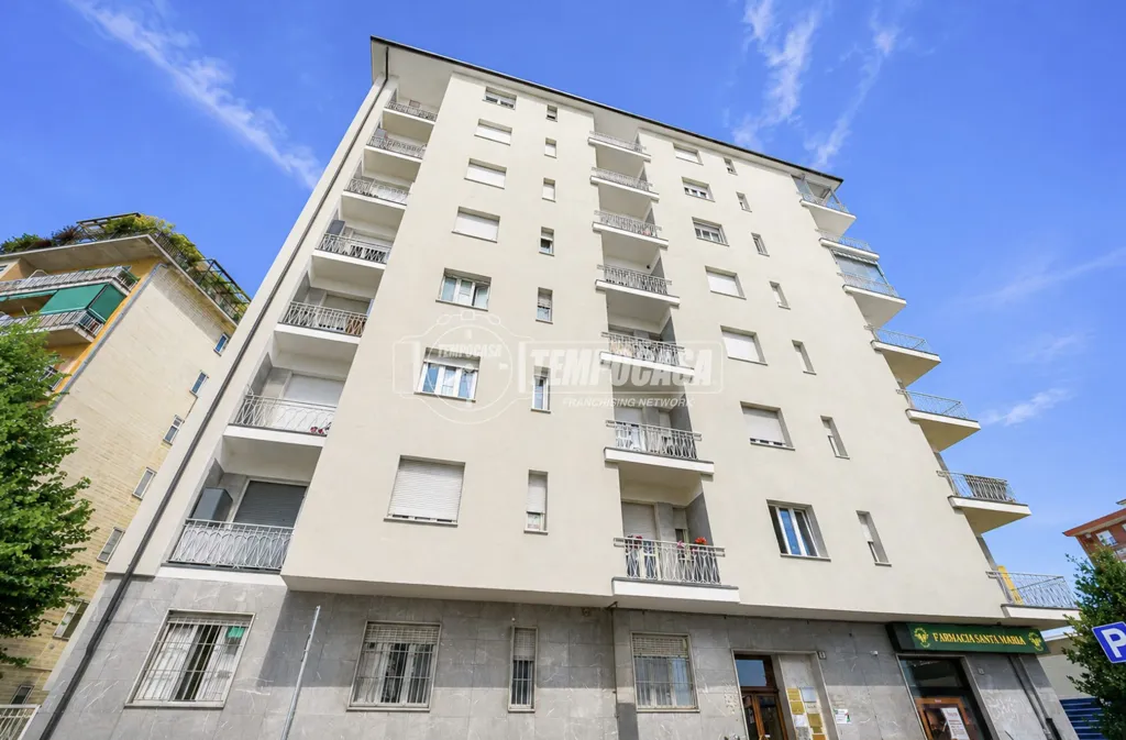 Extérieur - Central Billet with Balcony in Collegno