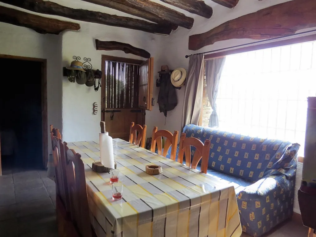 Sala da pranzo - High-Quality Mountain Cortijo with Spring in Válor