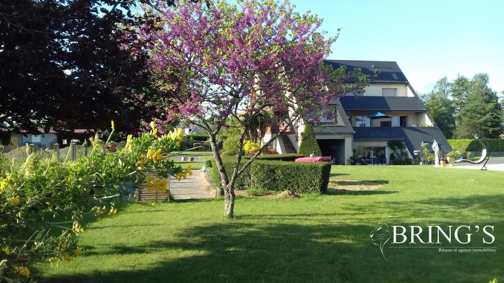 Aed - Atypical House with Pool in Châteaubriant