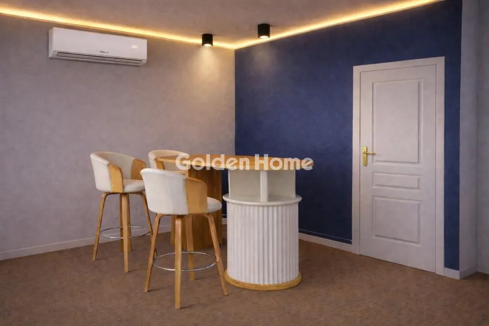 Entrée - Golden Visa Flat with Sea View in Piraeus