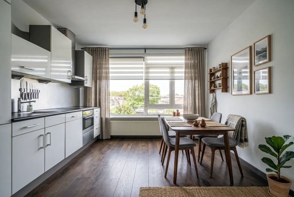 Salle à manger - Apartment with Two Balconies in Leiden