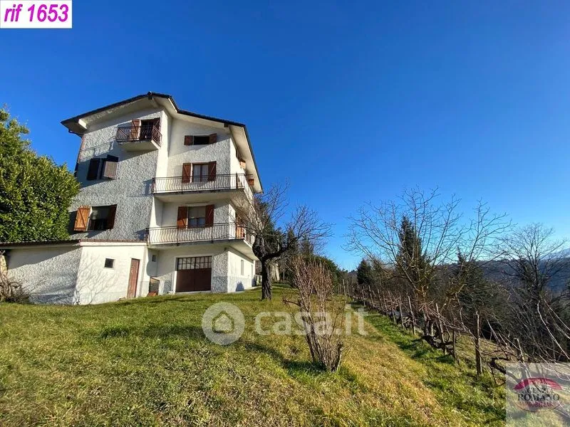 Välivaade - Triplex Villa with Panoramic View in Ponzone