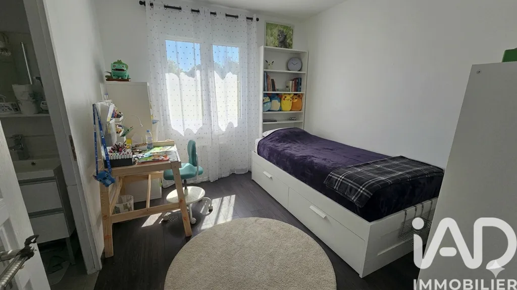 Chambres - Maison Traditionnelle avec Véranda à Auterive