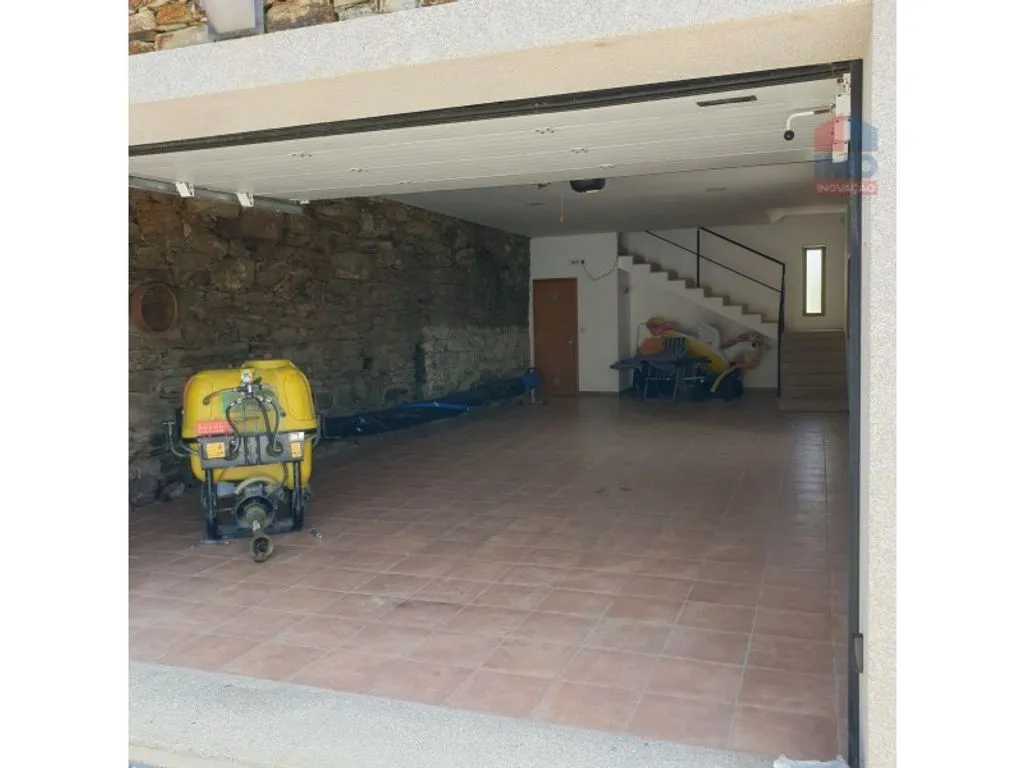 Garaaž - Luxury House with Olive Grove in Vila Real
