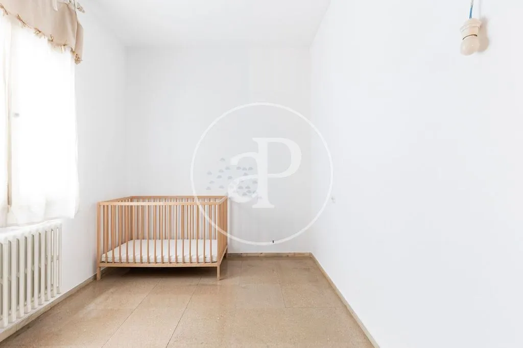 Chambres - Luxury Townhouse with Pool in Sabadell Centre