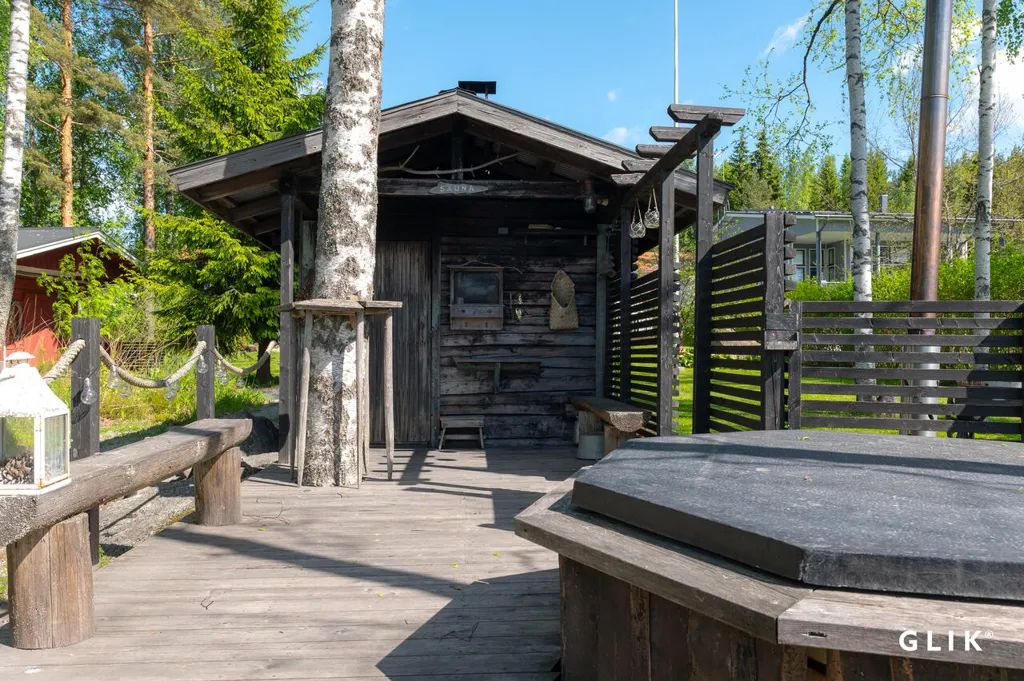 Terrass - Modern Villa with Lake View in Lempäälä
