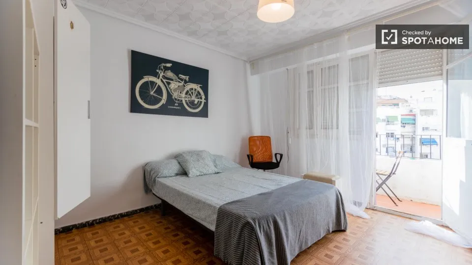 Camere da letto - Private Room in Shared Flat, Benimaclet