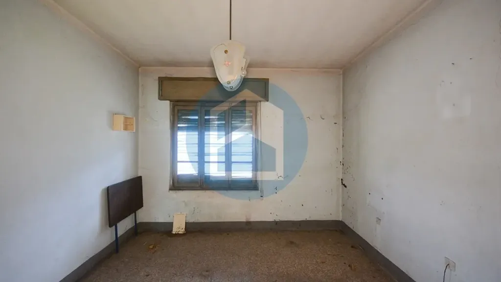 Pièces - Multipurpose House to Renovate in Ono San Pietro