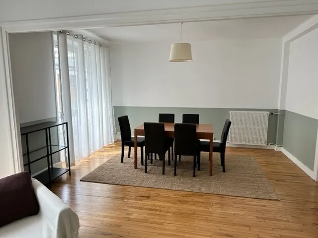 Salle à manger - Appartement Meublé T4 Centre Brest
