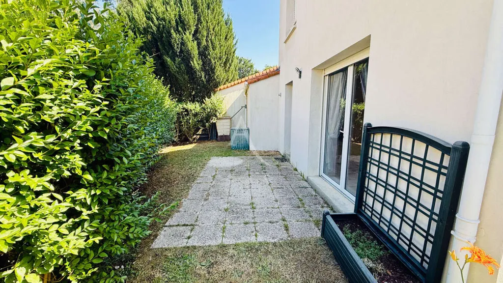 Giardino - Maintained House with Garden in Bourg sous la Roche