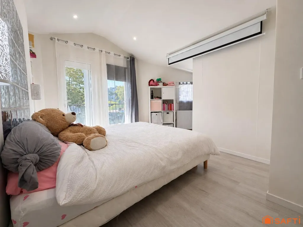 Chambres - Maison Familiale avec Jardin à Canteleu