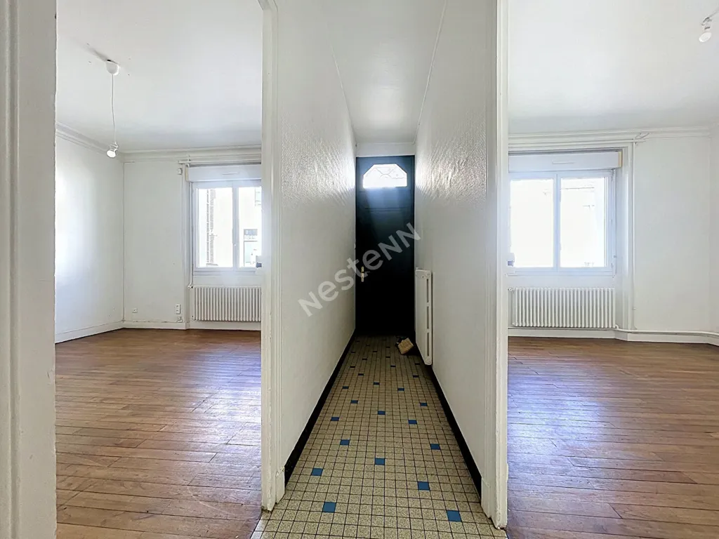 Rooms - 1930s House with Garden in Nantes