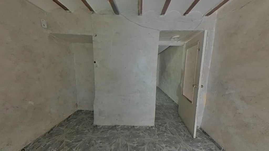 Toad - Two-Bedroom Apartment near Jódar Centre