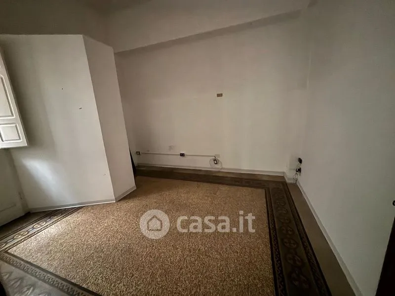 Pièces - Office Space in Central Cosenza