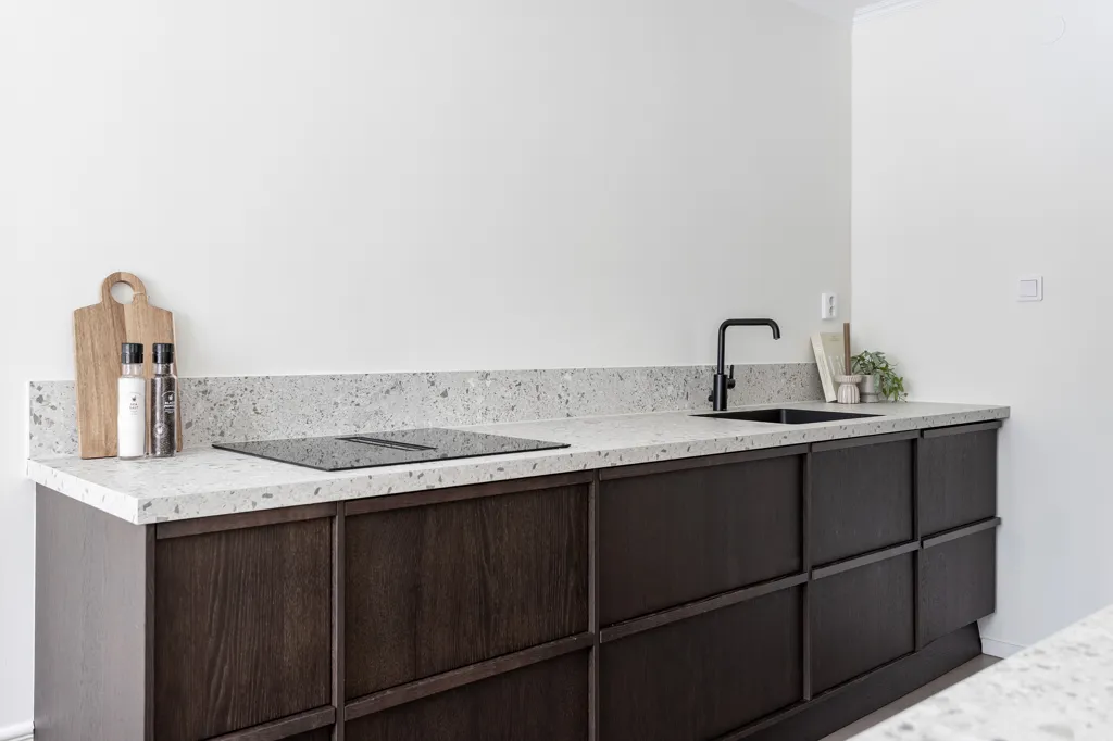 Cucina - Renovated Flat with Balcony in Söder, Jönköping