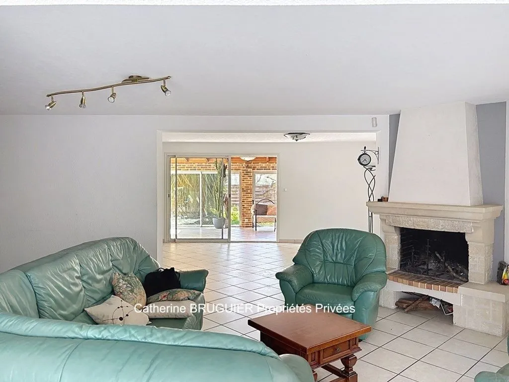 Soggiorno - Luxury Villa with Pool in Périgny