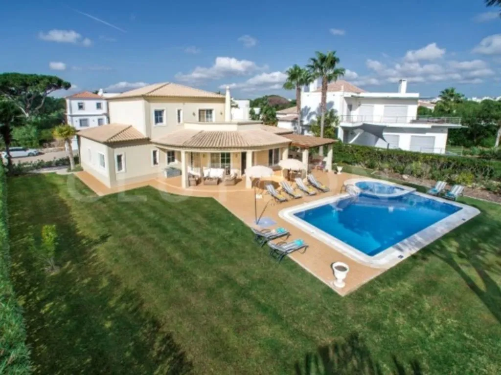 Õhuvaade - Luxury Villa with Golf View in Vila Sol, Loulé