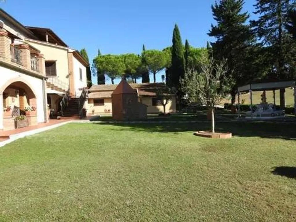 Garden - Luxury Villa with Sea View in Casale Marittimo