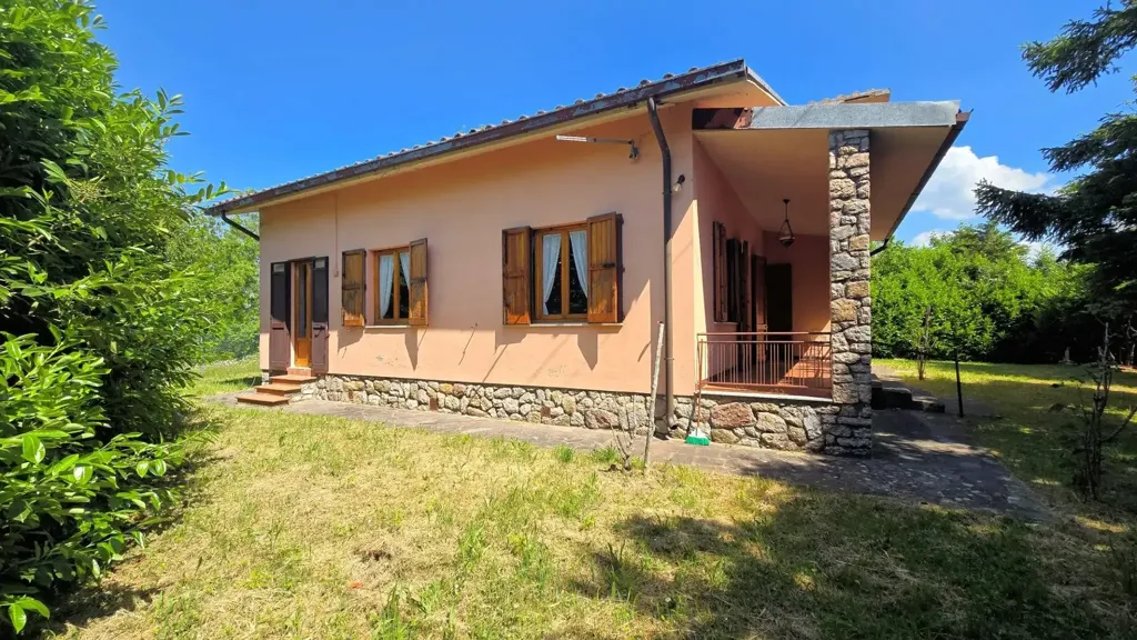 Välivaade - Villa with Garden in Marliana