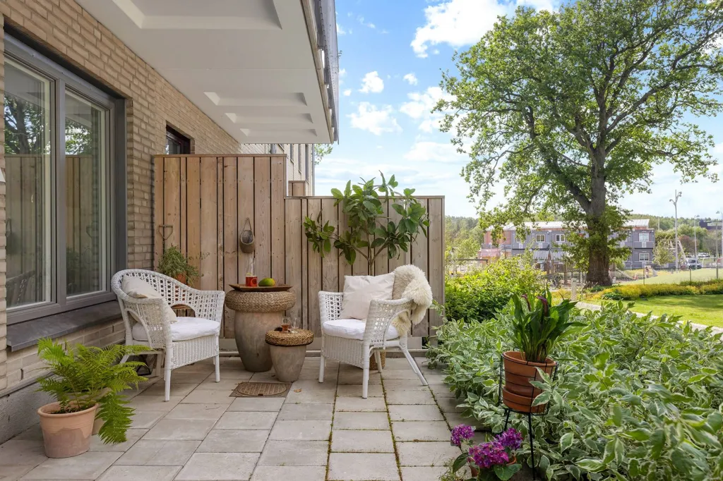 Terrazza - Apartment with Large Terrace in Järfälla