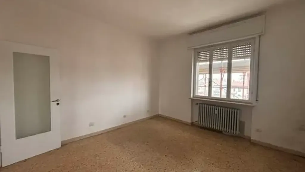 Pièces - 3-Bedroom Apartment with Balcony in Vigevano