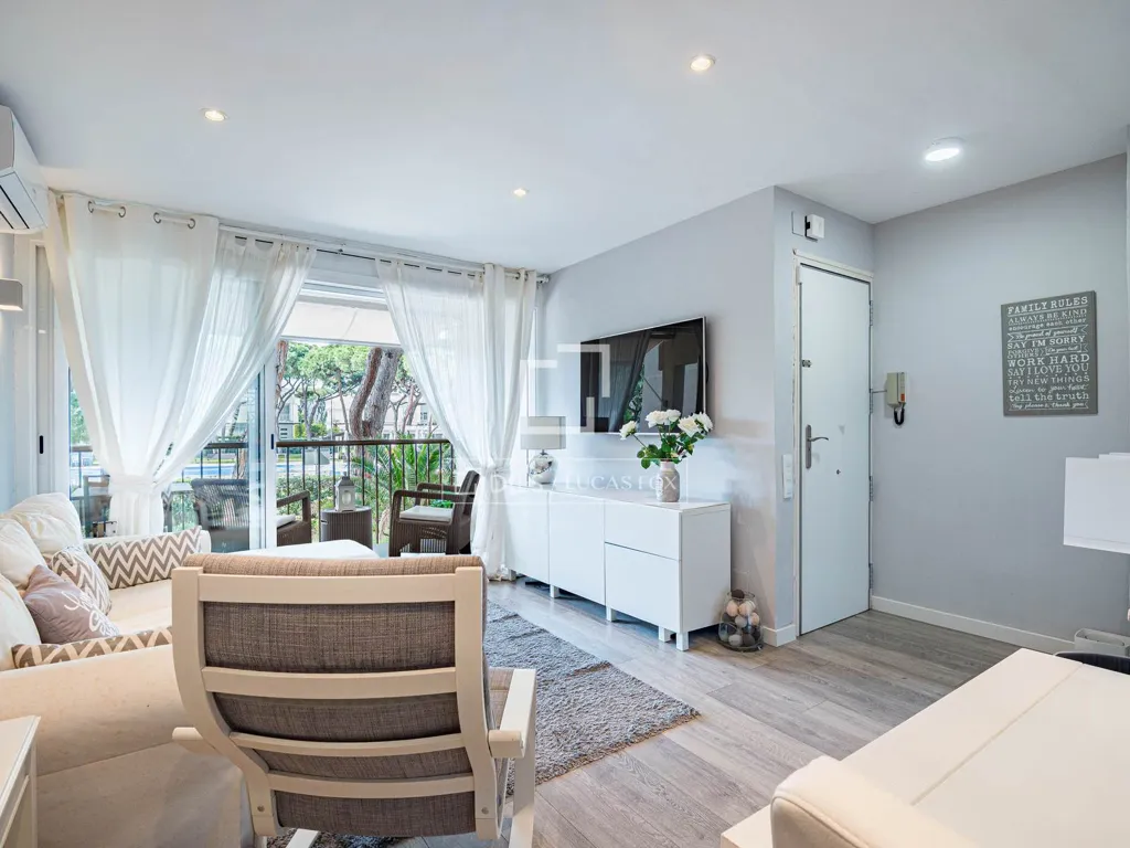 Elutuba - Luxury Flat with Pool in Gavà Mar