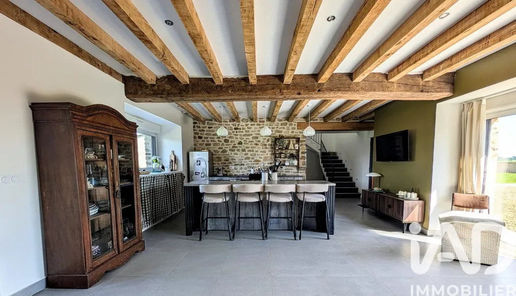 Köök - Rustic Longère with Terrace in Val-d'Izé