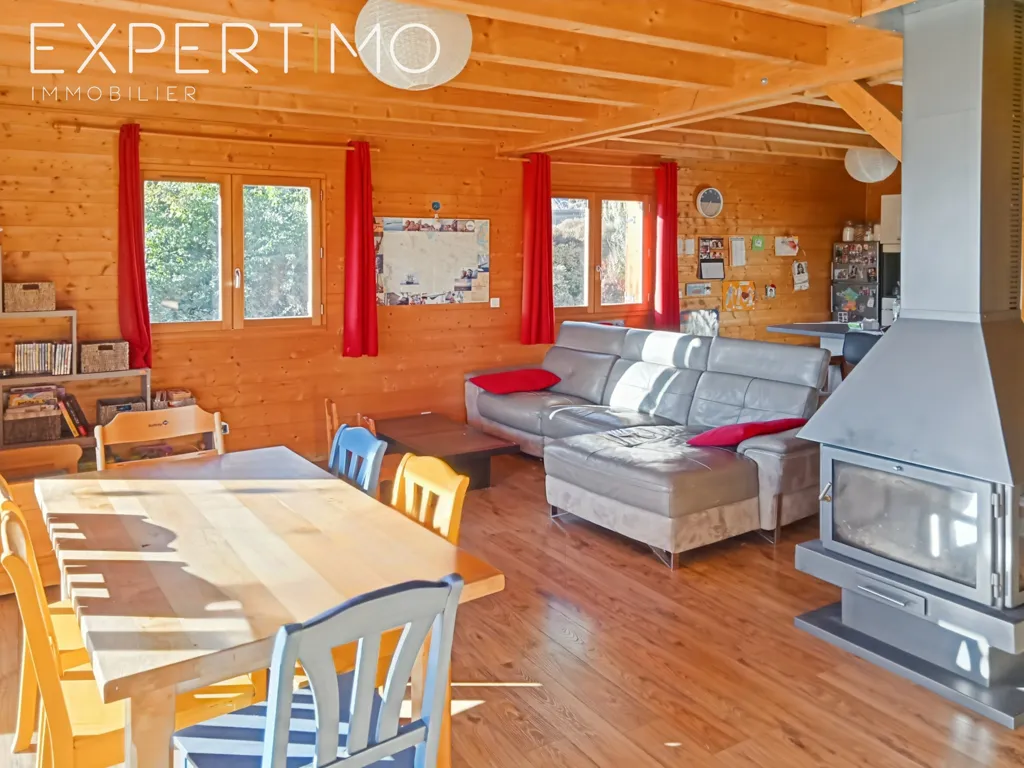 Séjour - Chalet avec Vue Dominante sur les Montagnes près de Gap