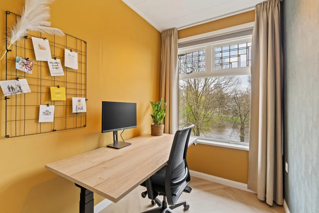 Studio - Charming Gallery Flat with Park View in Utrecht