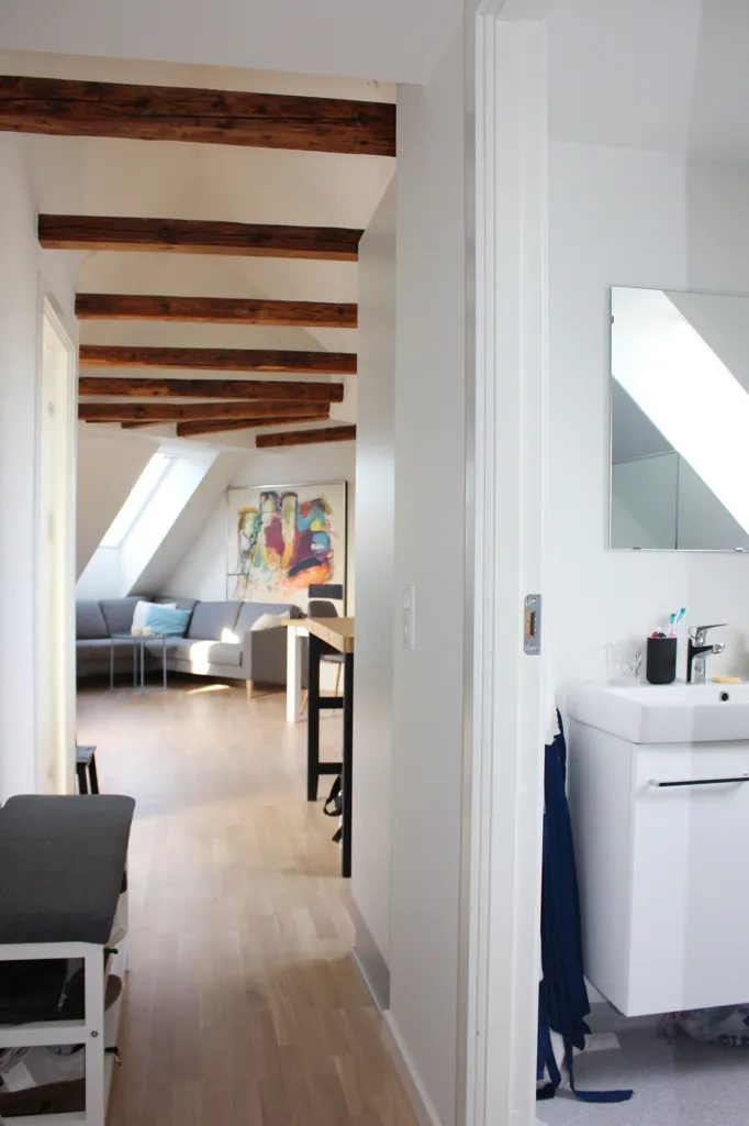 Esik - Penthouse with Balcony near Vejle Centre