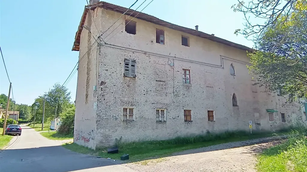 Välivaade - Rustic Semidetached House with Garden in Cureggio
